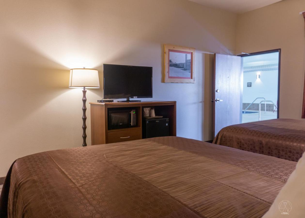 & Convention Center Hotel 3*